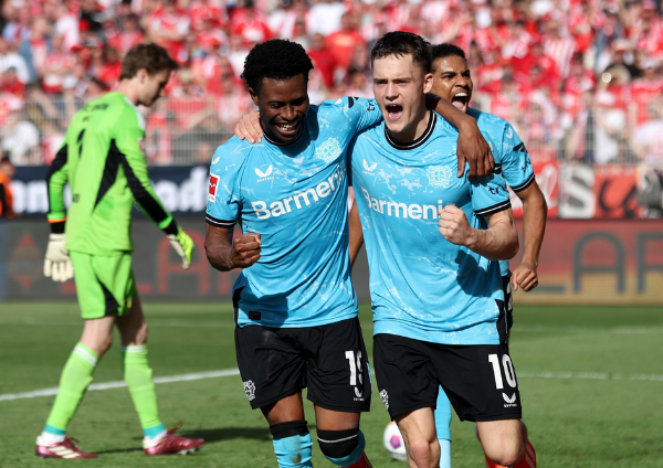 rekordy-piłki-nożnej